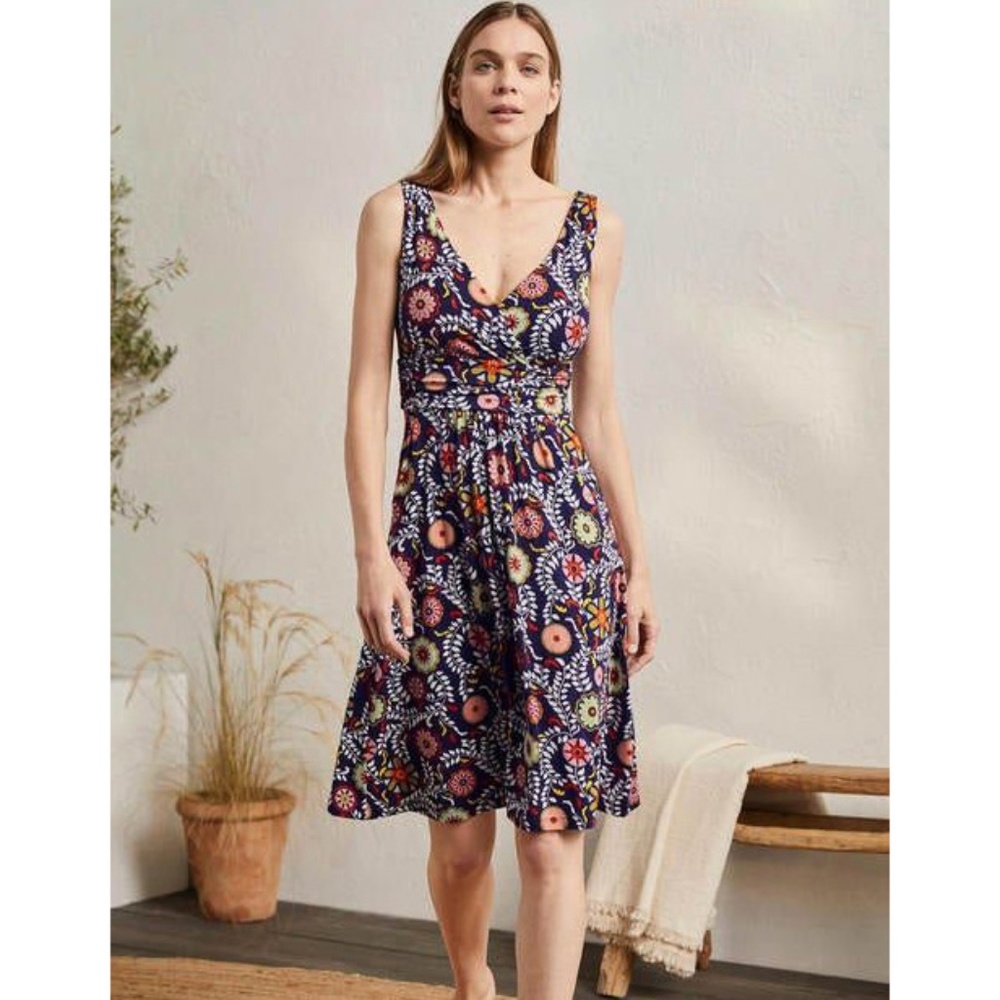 Effie V-Neck Jersey Dress